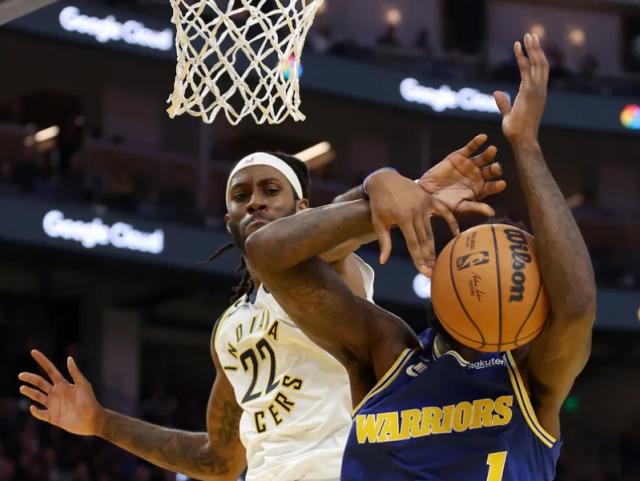 开云体育在线-【现场】勇士憾负不灭球迷声势 大通中心温暖依旧